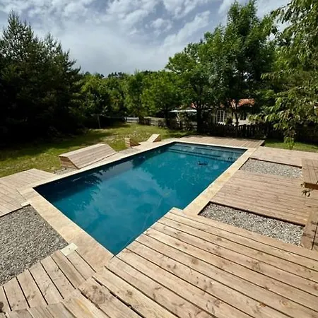 Le Travers Ajoux - Camping Gite Evenement Exterior foto